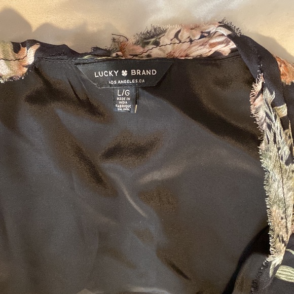 Lucky Brand Floral Printed Wrap Top - Picture 4 of 5